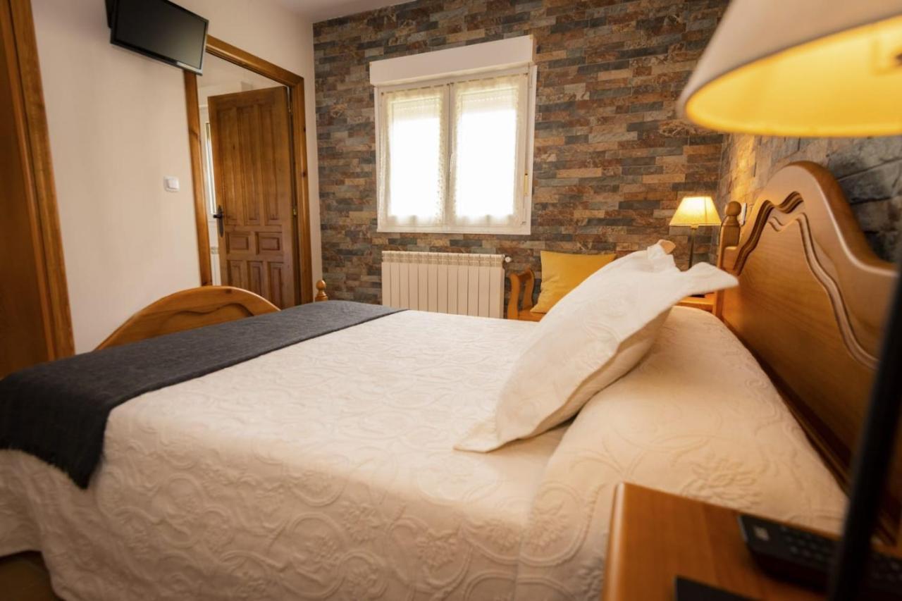 Apartamentos Pumarin Santa Marina  Bagian luar foto